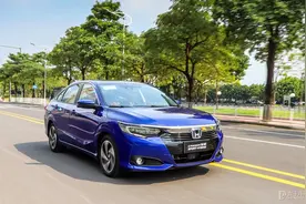 新款凌派大变样，车机好用极了，百公里也才4个油！但1.0T三缸...图片