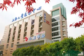 加拿大4岁女孩中国就医：长途飞行、医学隔离观察，收获上海医生“完美接单”图片