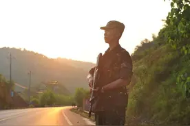 “东风快递”专属明信片，好别致！图片