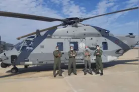 意大利接收最后一架MH-90战术运输直升机图片