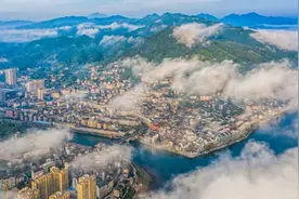 奋楫扬帆启新程——洪江区全力以赴推动高质量跨越式发展图片