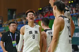 篮球——五人制篮球男子19岁以下组半决赛：广东队胜山东队图片