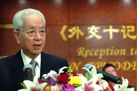 曹东勃：三十年河东，三十年河西，今天的法国委屈吗？图片