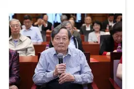杨振宁百岁生日演讲：但愿人长久，千里共同途图片