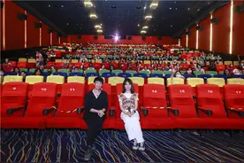豆瓣8.1分！女性纪录电影《“炼”爱》北影节展映图片