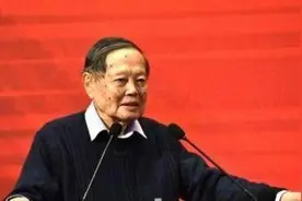 我与杨振宁先生的两次“相遇”图片