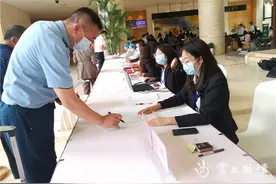 市第六次党代会党代表：肩负重托 满载期盼图片