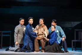 现代京剧《风华正茂》：青春激荡图片
