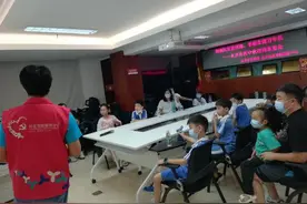 国强民安家团圆，幸福生活万年长——水贝社区举办中秋诗词品鉴会图片
