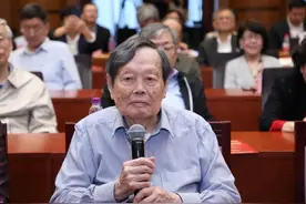 杨振宁：但愿人长久，千里共同途图片