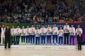 青年军卫冕！广东男篮U19全运会夺金，篮球之省未来可期图片