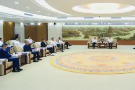 刘小涛与广东省温州商会会长一行座谈交流 共话内外温州人融合互动图片