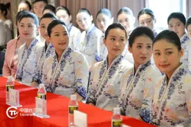 服务两岸担使命 情系台乘助梦飞 中国航协会员单位台籍乘务员服务与管理献真情图片