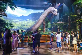 恐龙“活了”！这个特展带你重返“侏罗纪”｜封面福利图片