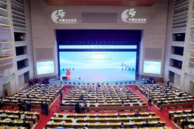 中国中车集团党委书记、董事长孙永才：全球行业科技创新、实现“碳达峰”…致力成为五个“引领者”图片