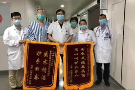 ECMO+IABP护航救治复杂冠心病患者 江苏省人医极高危疑难冠心病介入治疗再上新台阶图片