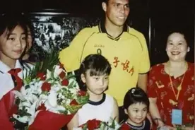 金嗓子要退市，传奇女老板成了“老赖”！她是如何打烂一手好牌的？图片