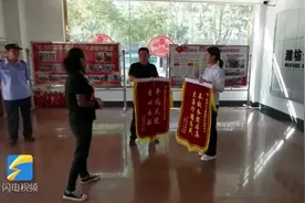 身边正能量丨七旬老人意外走失！潍坊公交接线员“妙法”帮家属快速寻人图片