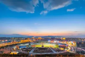 新亚洲体育城社区“五小五大”工作法 助推大型社区治理结硕果图片