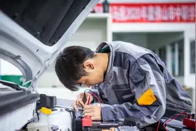 职业素养教育至关重要 | 共同富裕系列评论图片
