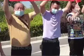 军民鱼水一家亲！泸县群众夹道欢送人民子弟兵。视频封面