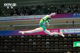 美出屏幕！广西17岁姑娘韦筱圆惊艳夺冠图片