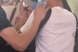 “他在偷拍你！”这段见义勇为的视频火了图片