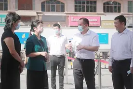 宝安区副区长练聪到宝安中学（集团）调研图片