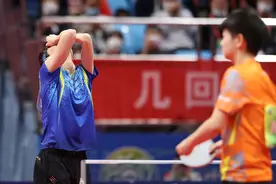 乒乓球——女子单打决赛：王曼昱夺冠图片