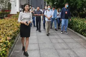 南阳艾灸贴让两岸媒体记者爱不释手图片