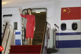 最爱那抹中国红！孟晚舟：祖国，我回来了图片