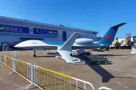 直击中国航展：彩虹-6等最新大型无人机系统亮相图片