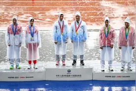田径—男子马拉松决赛赛况图片