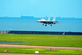 蓝天史诗：中国航展见证中国航空工业腾空翱翔图片