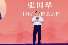 国货发展高峰论坛：八家国牌标杆共同揭秘国牌崛起的中国方法图片