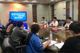 “十一”期间济南长途汽车总站分区发车，与祖国同龄者免费乘车图片