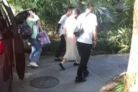 “常有剧组来拍电影！”杭城小店老板娘被导演找上门：这才是江南小巷的韵味图片