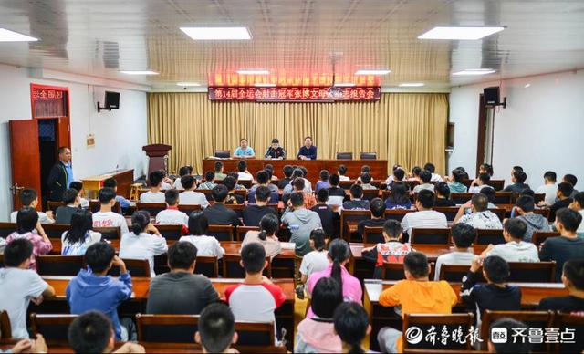 全运会冠军张博文回博兴母校：看望恩师，激励学弟学妹们