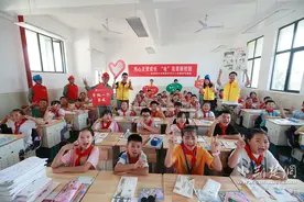 蔡甸：电力课堂进校园 细心关爱助成长图片