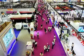 2021华南国际工业博览会在深圳开幕图片