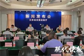 今年国庆假期公众“补偿式”出行意愿强烈，交通多举措强化疫情防控保障出行服务图片