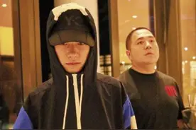 易烊千玺保镖发文呼吁抵制路透：请互相理解尊重图片