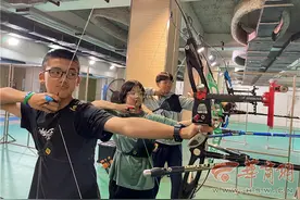 射箭运动员是不是视力都超好？记者体验百步穿杨图片