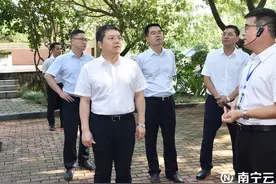 孙大光率队到市市政园林局调研图片