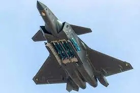 枢密院十号：让美国胆寒的歼-20“御用武器”竟然也出口了图片