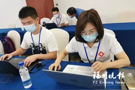 抗疫夫妻“最美情话”图片