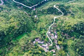 贵州省公路局：用心铺就让群众满意的路图片