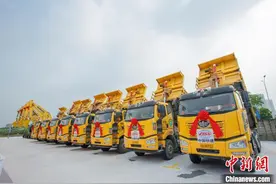 广州东至花都天贵城际铁路开工图片