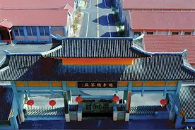 72年不停歇，43万余吨边销茶从这里产出——一块青砖茶，湖北新名片图片