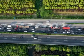国庆假期免费时段前上高速交费吗？ETC如何免费？摩托车免费吗？官方解答来了→图片